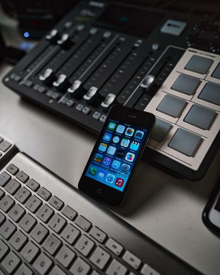 iPhone 4